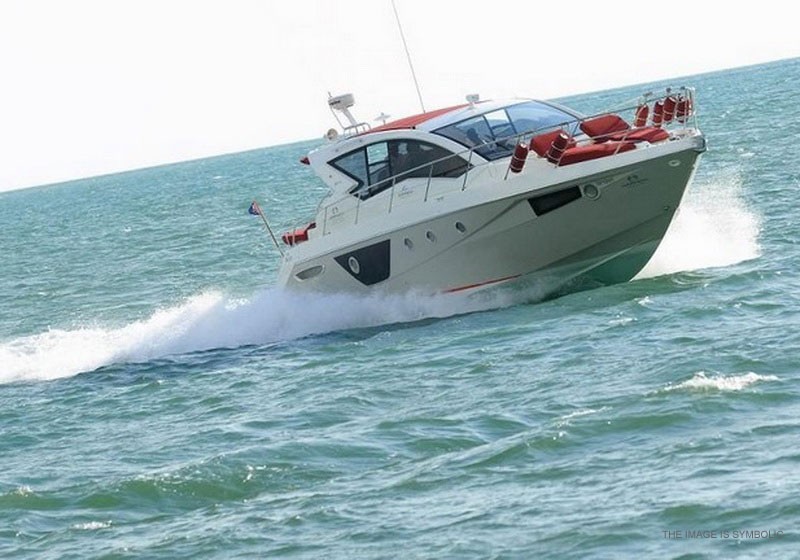 renat-a-boat-Cranchi-M44-HTpowerboat03